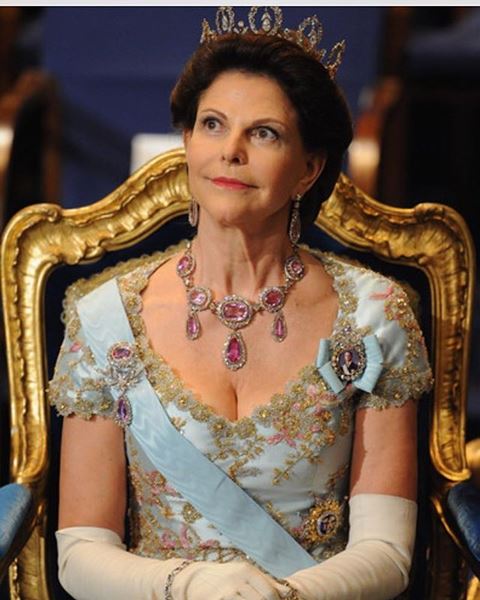 ราชินีซิลเวียแห่งสวีเดน ราชินีซิลเวียแห่งสวีเดน