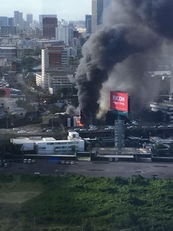 ไฟไหม้ผับดังย่าน RCA ไฟไหม้ผับดังย่าน RCA