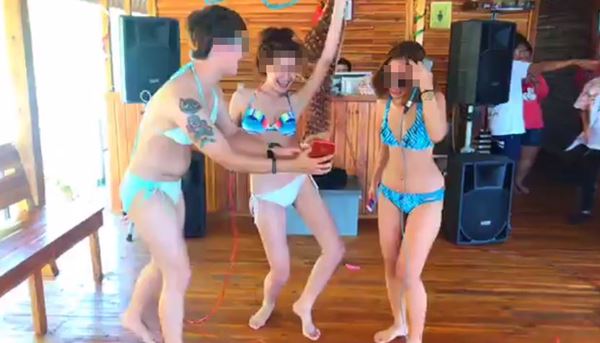 เจสซี่ วาร์ด เปิดกิจการแพเมืองกาญจน์ เจสซี่ วาร์ด เปิดกิจการแพเมืองกาญจน์