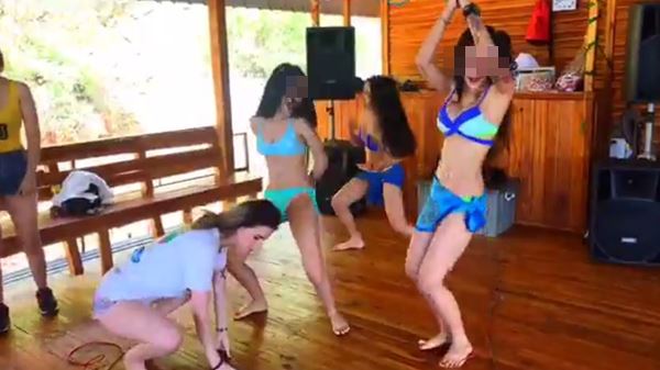 เจสซี่ วาร์ด เปิดกิจการแพเมืองกาญจน์ เจสซี่ วาร์ด เปิดกิจการแพเมืองกาญจน์