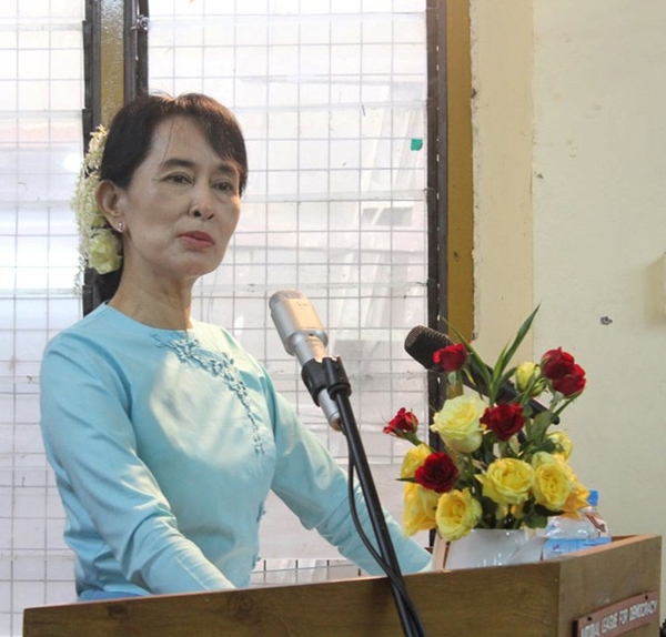 ออง ซาน ซูจี ออง ซาน ซูจี