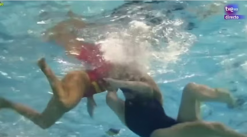 นักกีฬาโปโลน้ำ นักกีฬาโปโลน้ำ