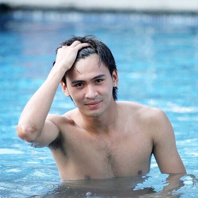 แบ็ก อาทิตย์ เปิดตัวแฟนใหม่ แบ็ก อาทิตย์ เปิดตัวแฟนใหม่