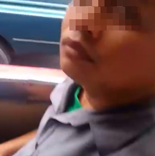 ช่วยตัวเองบนรถเมล์ ช่วยตัวเองบนรถเมล์