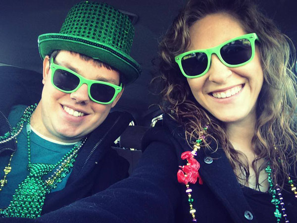 ซึ้ง ภรรยาไม่ยอมให้หมอถอดเครื่องช่วยหายใจสามี ขอดูแลจนฟื้นขึ้นมาอีกครั้ง ซึ้ง ภรรยาไม่ยอมให้หมอถอดเครื่องช่วยหายใจสามี ขอดูแลจนฟื้นขึ้นมาอีกครั้ง