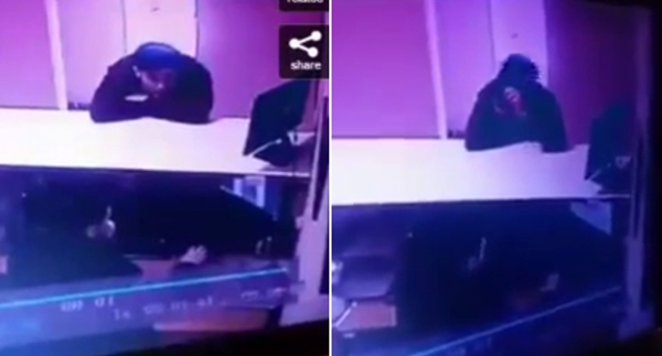 คนร้ายโคตรเหี้ยมเงื้อมีดปักหัวหนุ่ม คนร้ายโคตรเหี้ยมเงื้อมีดปักหัวหนุ่ม