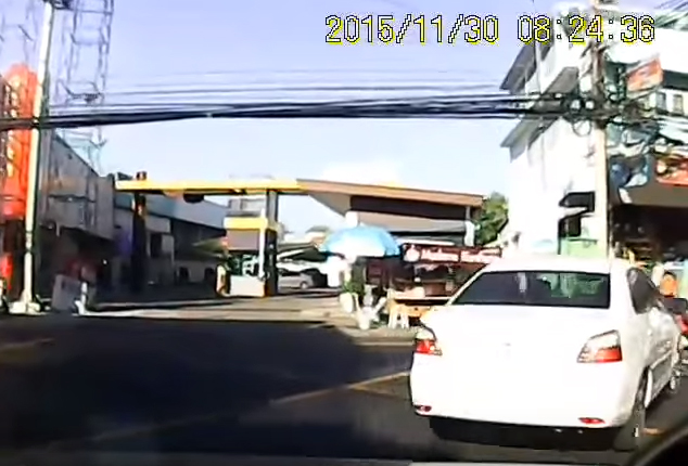 สาวโวย แม่ถูกเก๋งชน-เหยียบจนเสียชีวิต คู่กรณีไม่สำนึก สาวโวย แม่ถูกเก๋งชน-เหยียบจนเสียชีวิต คู่กรณีไม่สำนึก