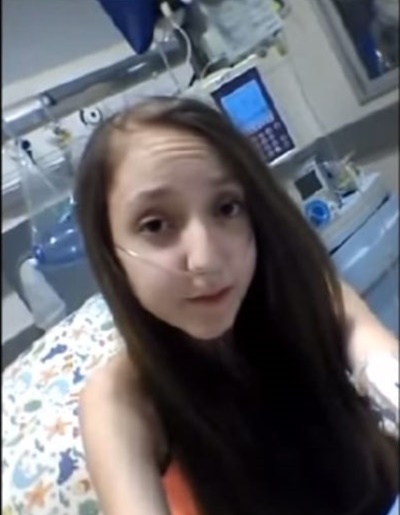 เด็กหญิงชีลีป่วยหนัก วอนประธานาธิบดีอนุญาตให้รับการฉีดยาตาย เด็กหญิงชีลีป่วยหนัก วอนประธานาธิบดีอนุญาตให้รับการฉีดยาตาย