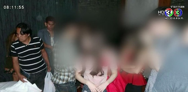 พอลลี่ ปุณิกา พอลลี่ ปุณิกา