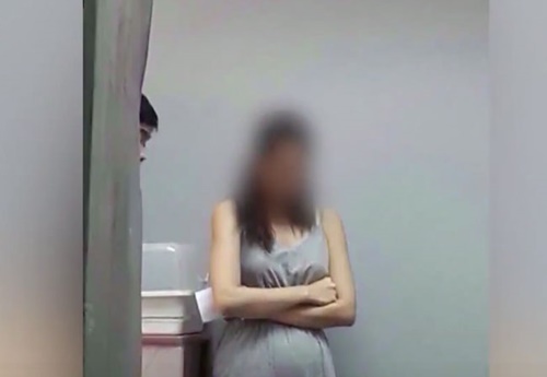 พอลลี่ ปุณิกา พอลลี่ ปุณิกา