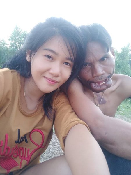 มีมี่ บุญมี ขันทอง มีมี่ บุญมี ขันทอง