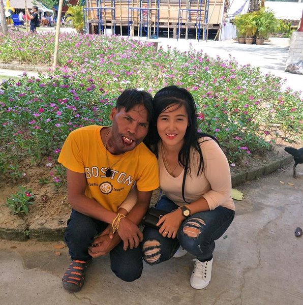 มีมี่ บุญมี ขันทอง มีมี่ บุญมี ขันทอง