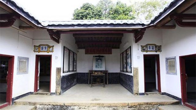 จีนทุ่มเงินปรับปรุงบ้านบรรพบุรุษ ลี กวน ยู เป็นแหล่งท่องเที่ยว จีนทุ่มเงินปรับปรุงบ้านบรรพบุรุษ ลี กวน ยู เป็นแหล่งท่องเที่ยว