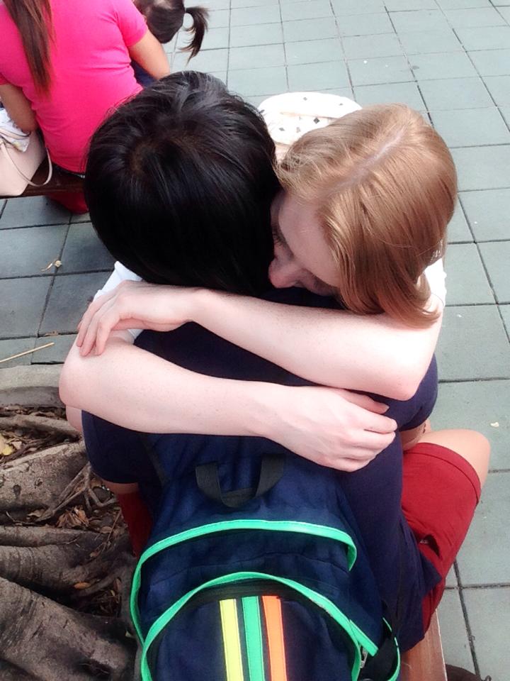 สาวแคนนาดาบินลัดฟ้าหาทอมไทย สาวแคนนาดาบินลัดฟ้าหาทอมไทย