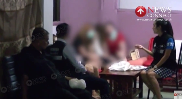 บุกทลายร้านอาหารเปิดซ่องค้ากาม กาญจนบุรี พบโพยจ่ายส่วยตำรวจอื้อ บุกทลายร้านอาหารเปิดซ่องค้ากาม กาญจนบุรี พบโพยจ่ายส่วยตำรวจอื้อ