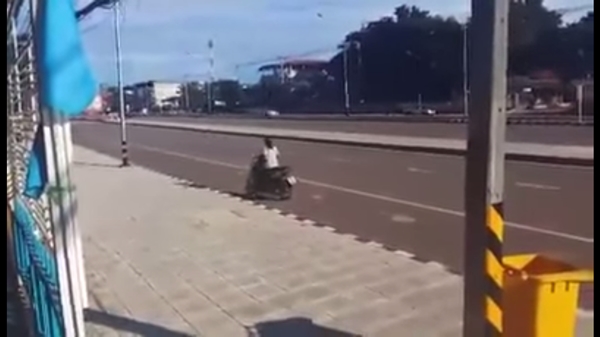 โจรกระชากกระเป๋า โจรกระชากกระเป๋า