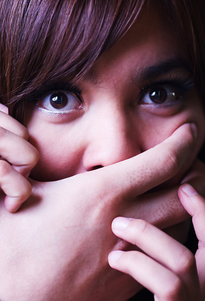 ข่มขืน ข่มขืน