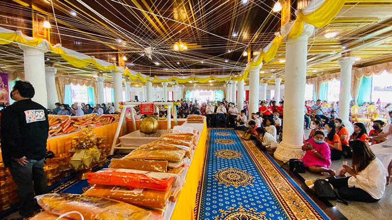 ยอดทำบุญทอดกฐินสามัคคี ไอ้ไข่ ยอดทำบุญทอดกฐินสามัคคี ไอ้ไข่