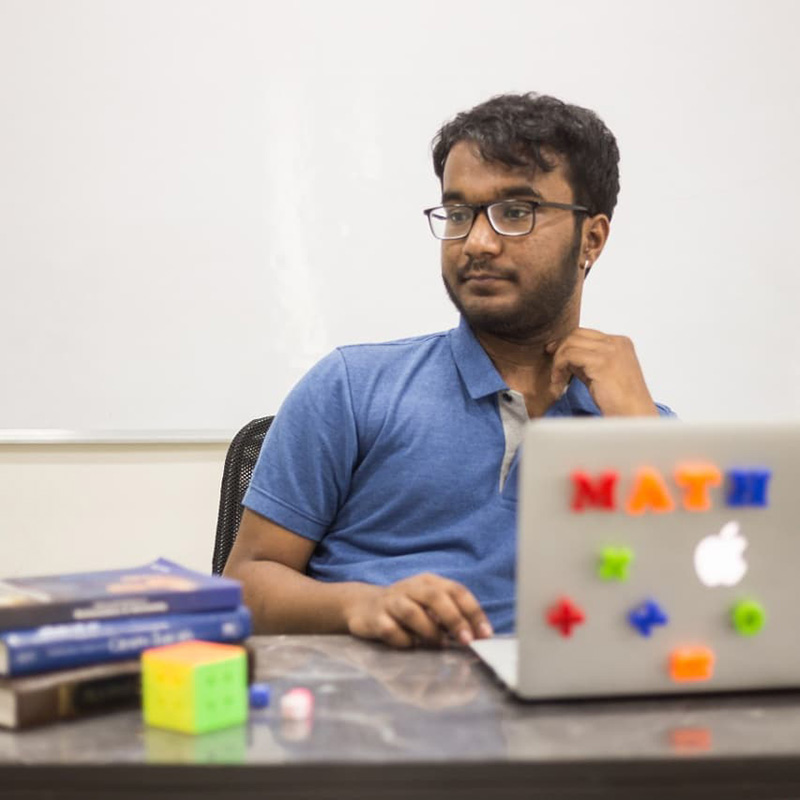 คนที่คิดเลขเร็วที่สุดในโลก คนที่คิดเลขเร็วที่สุดในโลก