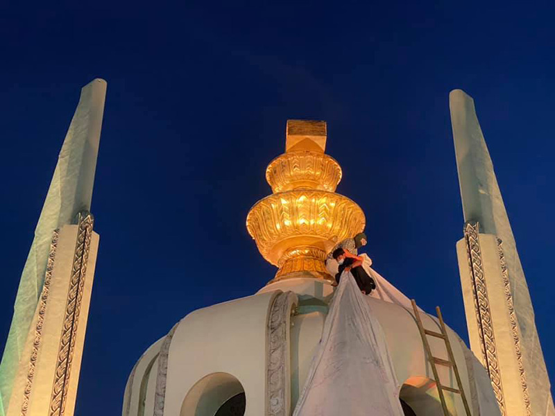 ผู้ชุมนุมเขียนอนาคต ผู้ชุมนุมเขียนอนาคต