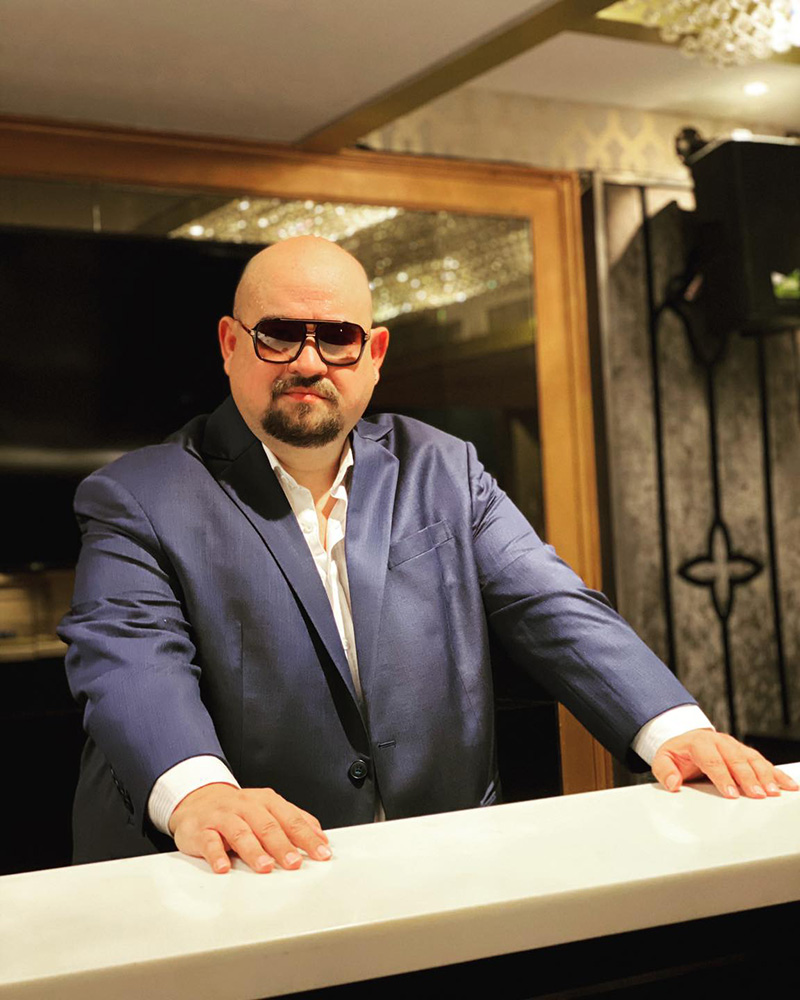 หม่อมถนัดแดก หม่อมถนัดแดก