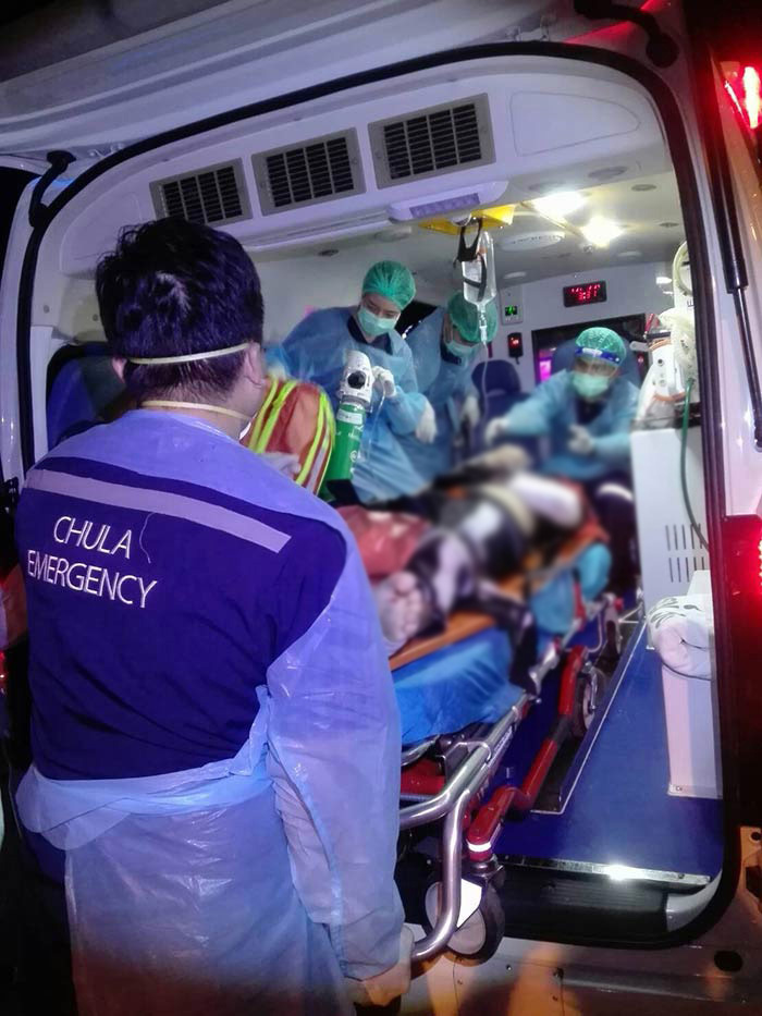 ภาพข่าว แฟนโดดเกาะรถดับ ภาพข่าว แฟนโดดเกาะรถดับ