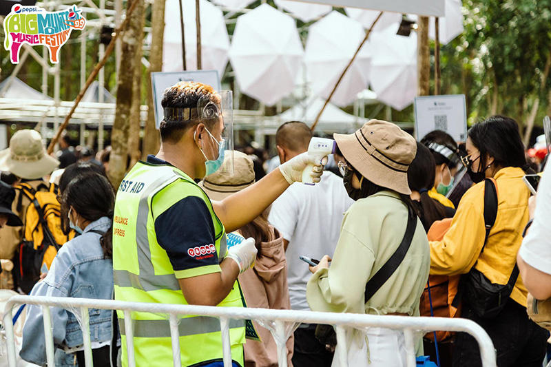 คนเที่ยวบิ๊ก เมาน์เท่น คนเที่ยวบิ๊ก เมาน์เท่น