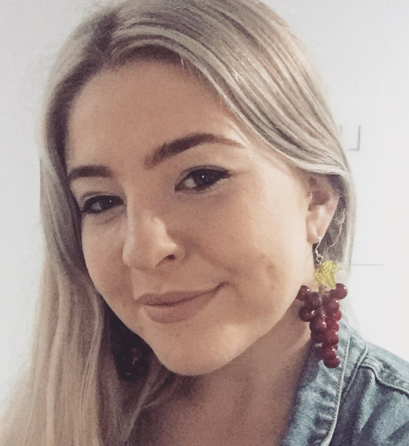 สาวแฉ สาวแฉ