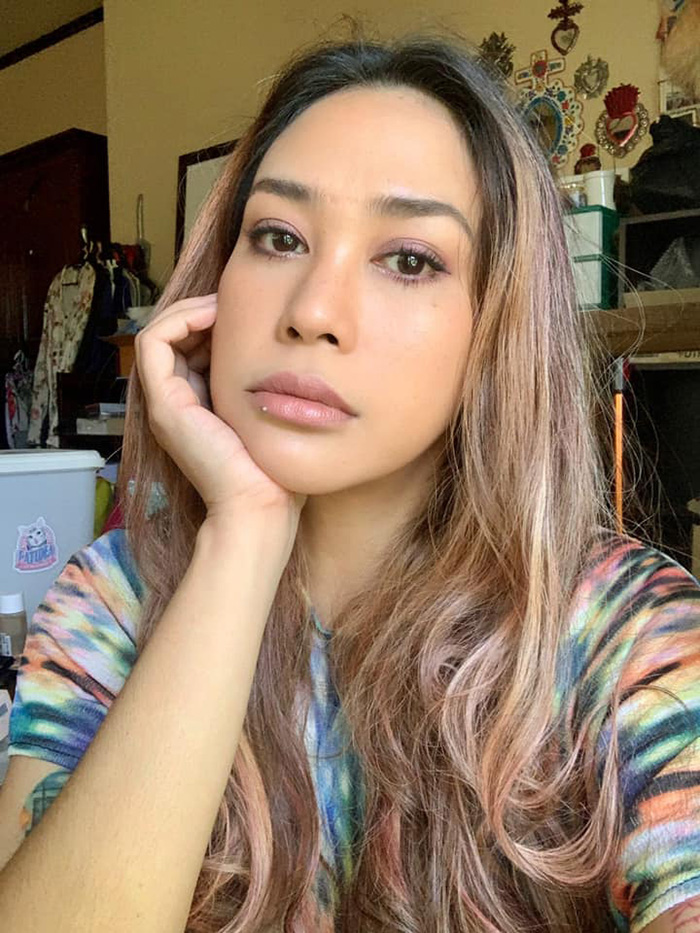 ทราย เจริญปุระ ทราย เจริญปุระ