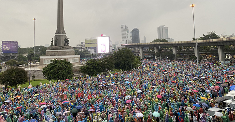 ม็อบอนุสาวรีย์ชัยฯ 18 ตุลา ม็อบอนุสาวรีย์ชัยฯ 18 ตุลา