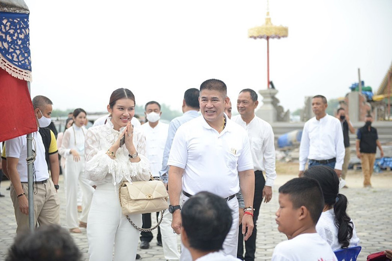 จุ๊บจิ๊บ ธนพร จุ๊บจิ๊บ ธนพร