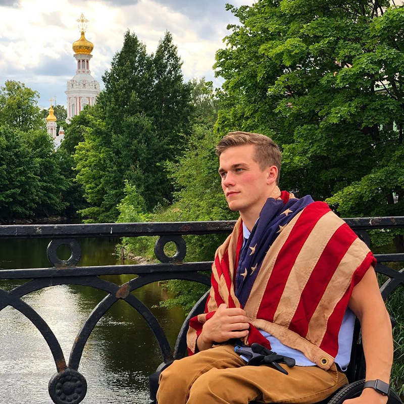 แมดิสัน คอว์ธอร์น แมดิสัน คอว์ธอร์น