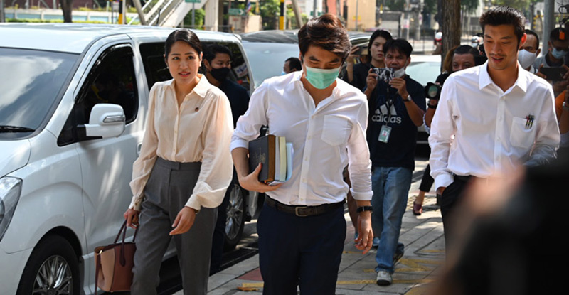 ปิยบุตร ปิยบุตร