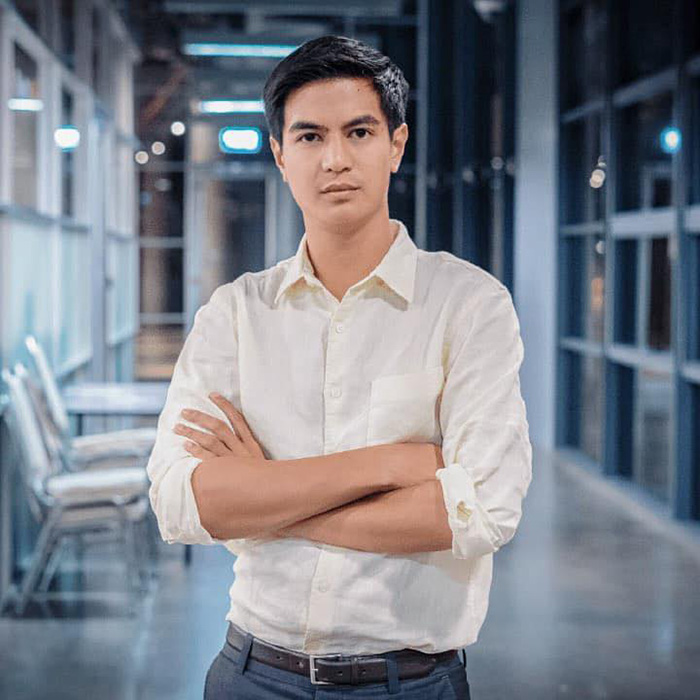 ไอติม พริษฐ์ ไอติม พริษฐ์