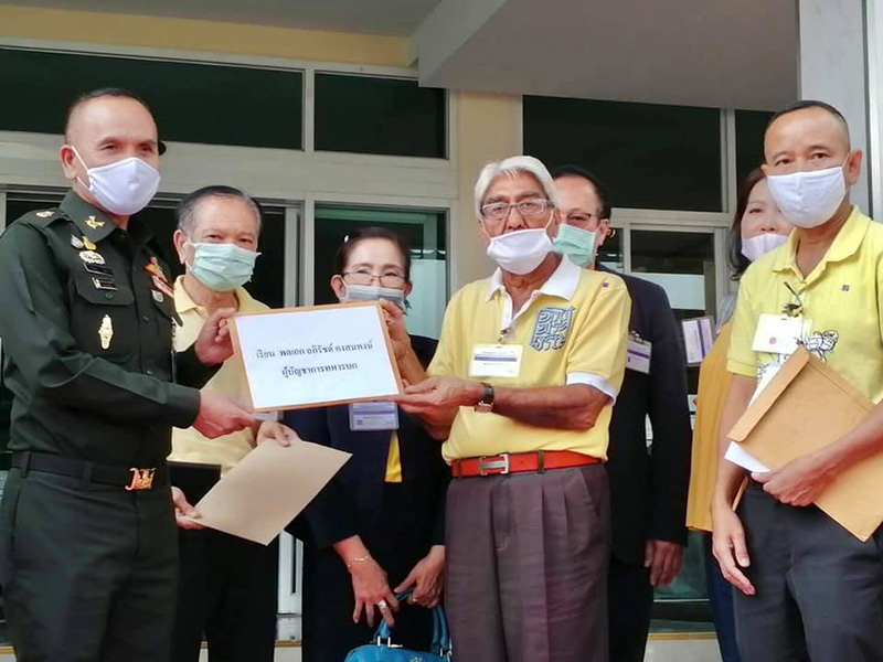 ภาพข่าว สาธิต - หมอตุลย์ พบกองทัพ ภาพข่าว สาธิต - หมอตุลย์ พบกองทัพ