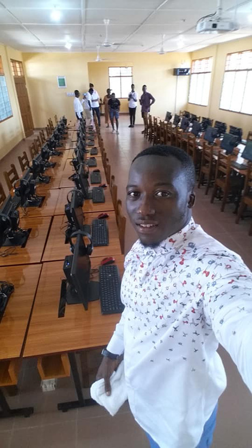 ครูวาดหน้าตาคอมฯ ครูวาดหน้าตาคอมฯ