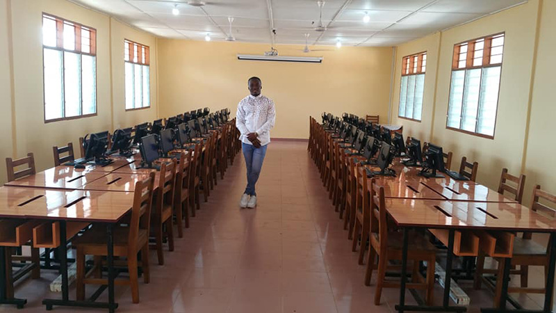 ครูวาดหน้าตาคอมฯ ครูวาดหน้าตาคอมฯ