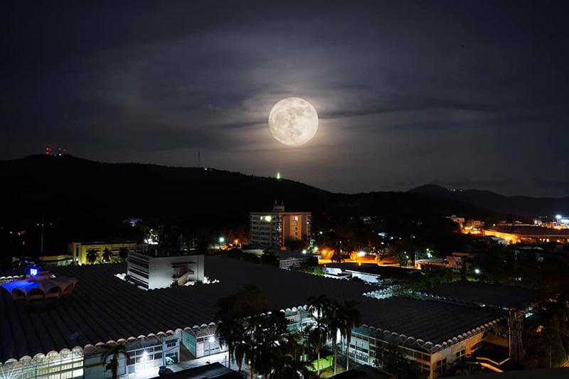 Super Full Moon Super Full Moon