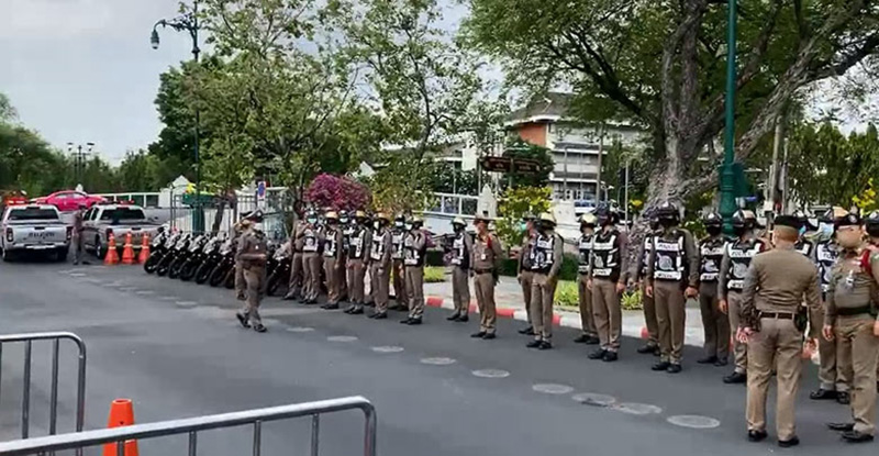 ตร. สันติบาล ตร. สันติบาล