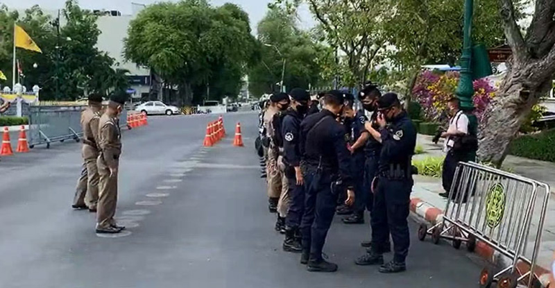 ตร. สันติบาล ตร. สันติบาล