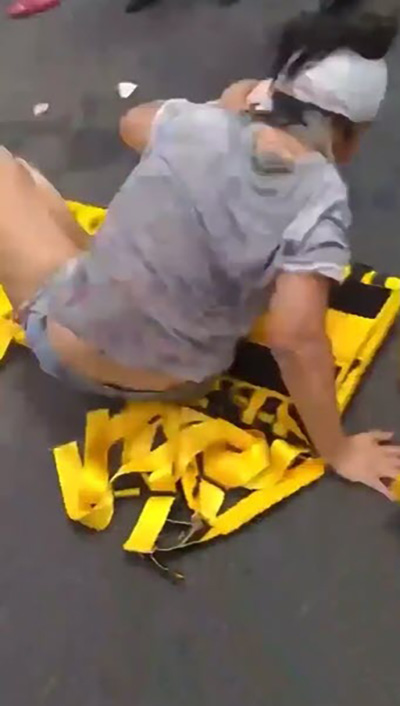 หญิงรถล้มเจ็บ หญิงรถล้มเจ็บ