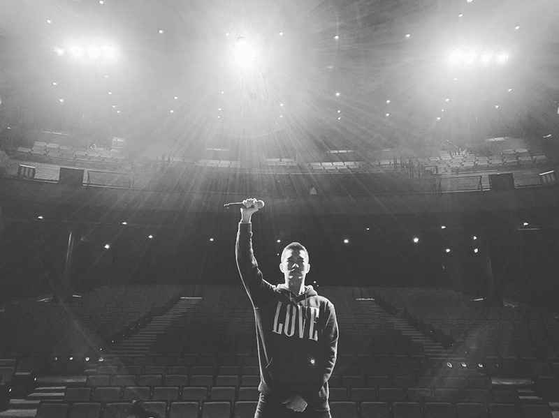 ภาพข่าว ฌอน บี ภาพข่าว ฌอน บี