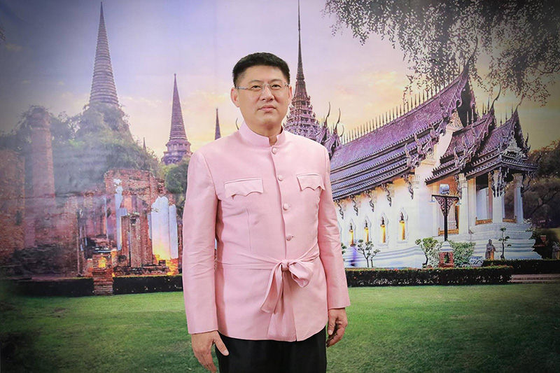 สรยุทธ สรยุทธ