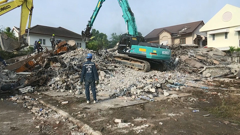 บ้านถล่ม กฤษดานคร 31 บ้านถล่ม กฤษดานคร 31