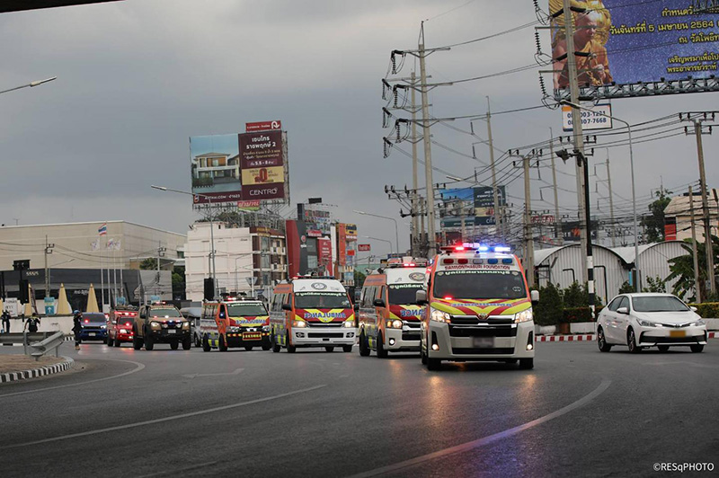 ปิดถนนแห่ศพกู้ภัย ปิดถนนแห่ศพกู้ภัย