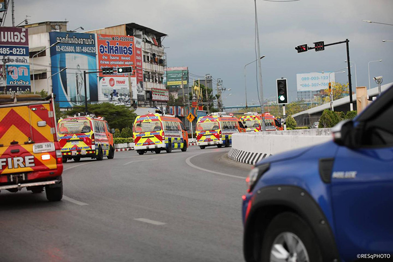 ปิดถนนแห่ศพกู้ภัย ปิดถนนแห่ศพกู้ภัย