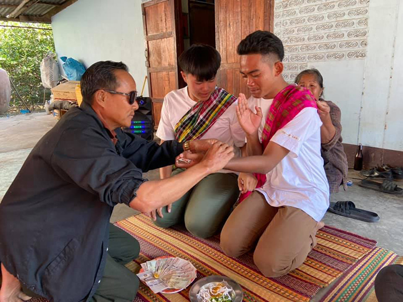 หนุ่ม ม.5 หมั้นหนุ่ม ม.6 หนุ่ม ม.5 หมั้นหนุ่ม ม.6