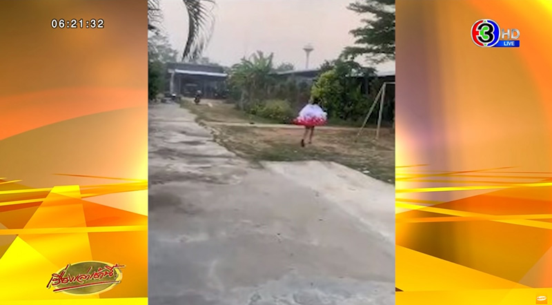 ฝ่ายปกครองห้าม นร. ใส่เสื้อคลุมการ์ตูนดัง ฝ่ายปกครองห้าม นร. ใส่เสื้อคลุมการ์ตูนดัง