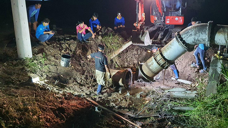 น้ำประปาสีม่วงที่เพชรบูรณ์ น้ำประปาสีม่วงที่เพชรบูรณ์