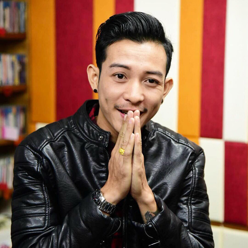 แฟนสาวแจ้งจับ เชน ไมค์ทองคำ 6 แฟนสาวแจ้งจับ เชน ไมค์ทองคำ 6